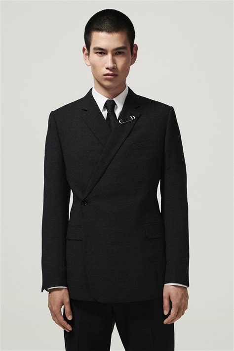 christian dior men's suits.